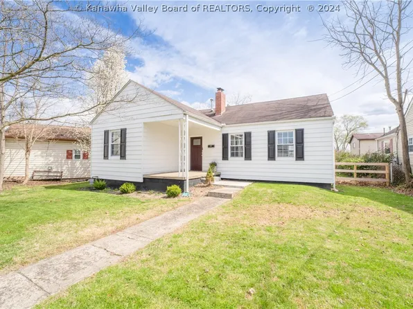 604 Park St, Saint Albans, WV 25177