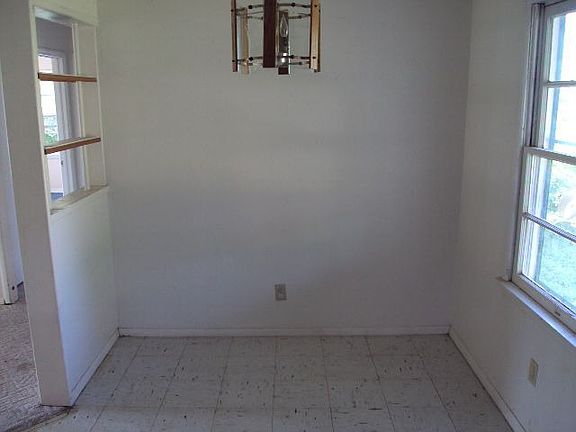 2nd image of 2710 NW 25th St