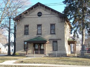 245 Burton St SW #1, Grand Rapids, MI 49507
