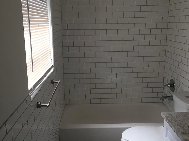 535 Spencer Dr — Photo 3