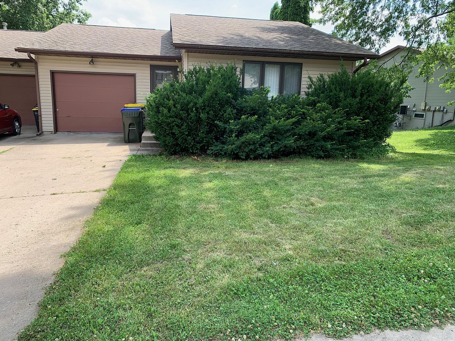 1271 Dolen Pl, Iowa City, IA 52246 Zillow