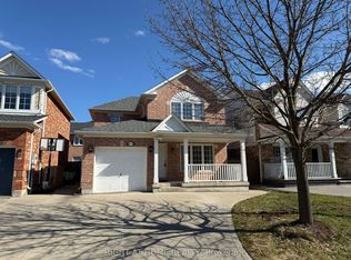 677 Irving Ter, Milton, ON L9T6H6