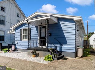 12 S Vermont St, Williamsport, MD 21795
