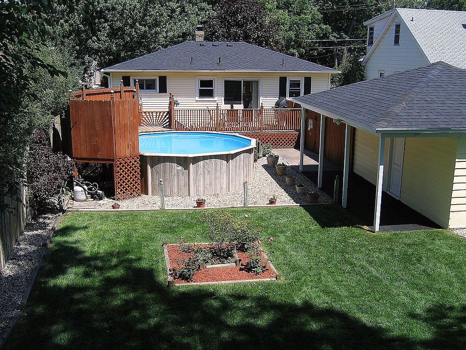 1st image of 318 Pickett St SW