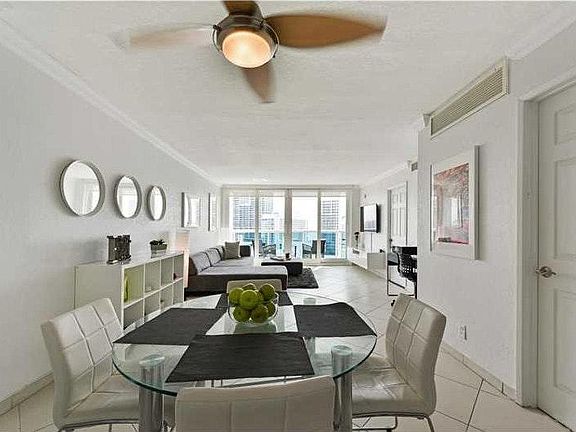 3rd image of 6770 Indian Creek Dr APT 15