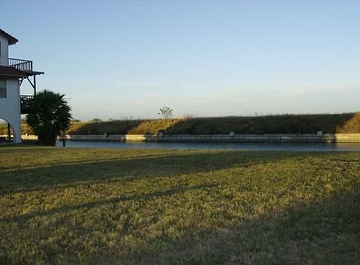 1st image of 734 Kings Point Hbr