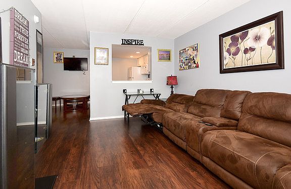5th image of 850 Des Plaines Ave APT 603