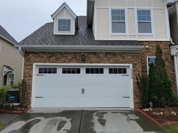 4256 Vallonia Dr, Cary, NC 27519