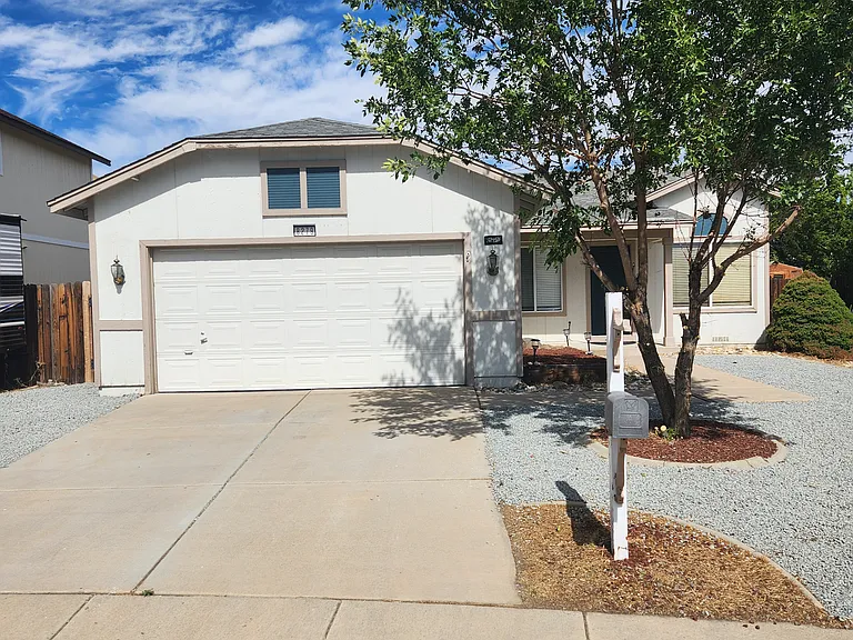 8279 Shifting Sands Dr — Photo 1