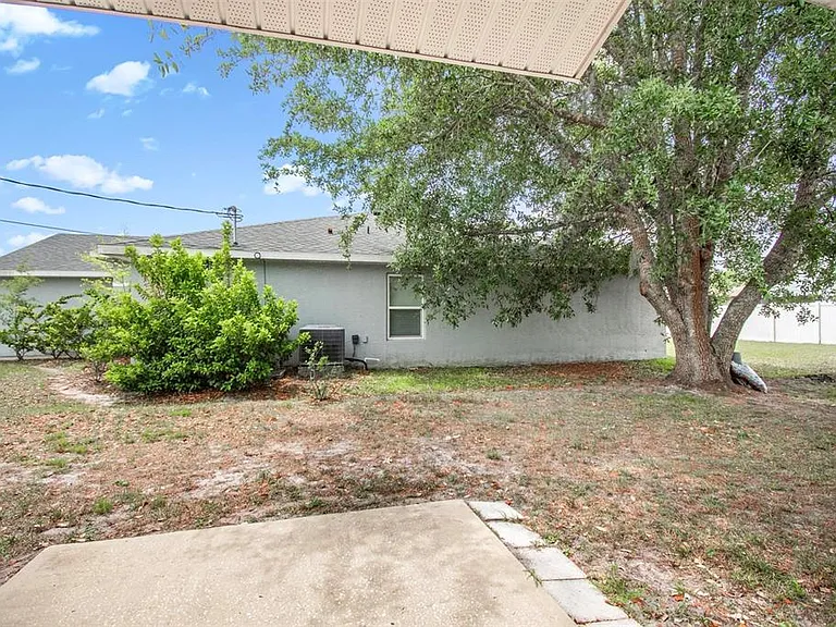 83 Lynbrook Dr #A — Photo 36