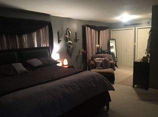 111 Governor Dr, Glenville, NY