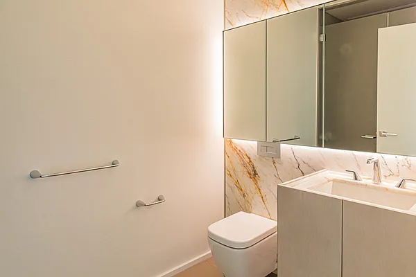 Rented by Level Group | media 23