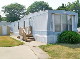 159 Belle Villa Blvd, Belleville, MI