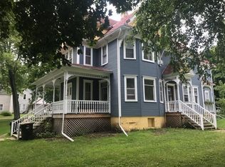 204 Market St APT C, De Forest, WI 53532