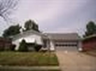 23081 Shurmer Dr, Warrensville Heights, OH 44128