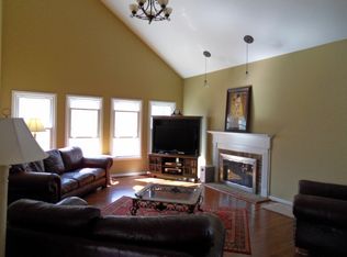 227 Druid Hills Dr, Dickson, TN 37055