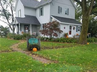 1339 E 2800 North Rd, Moweaqua, IL 62550