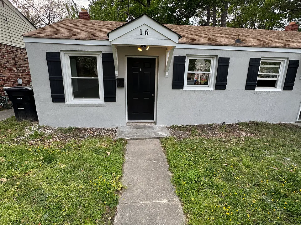 16 Greeneland Blvd #16
