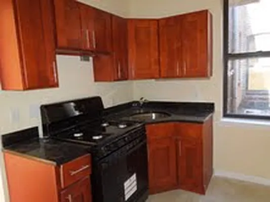 Rented by Century 21 Milestone Realty | media 8