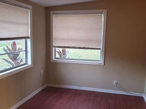 3rd image of 1301 N Nancy Ter