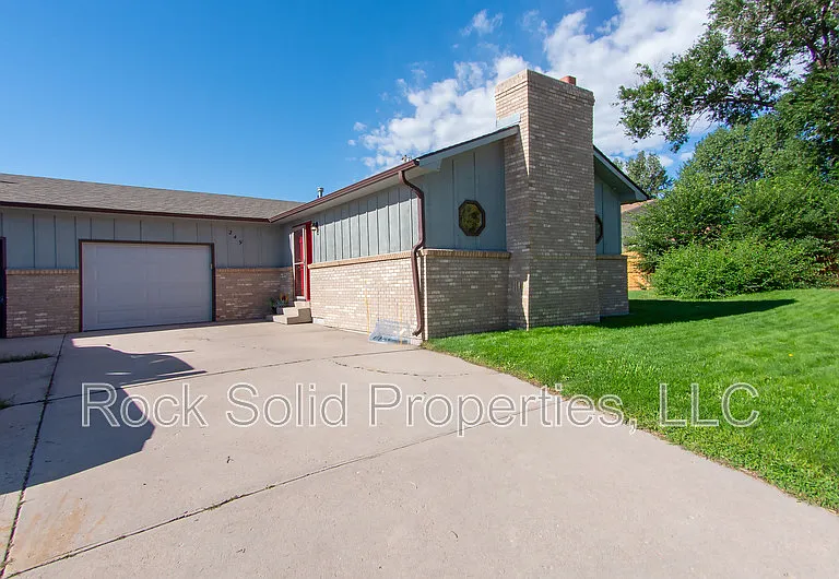 249 Miller Ln #1 — Photo 2