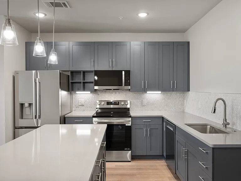 3751 Heritage Towne Blvd — Photo 14