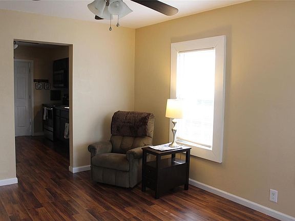 4th image of 48 Harnett Ave