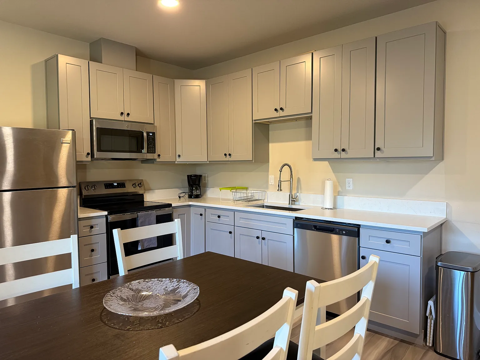 2 bed, 1100 sqft, $2,800 — Photo 4