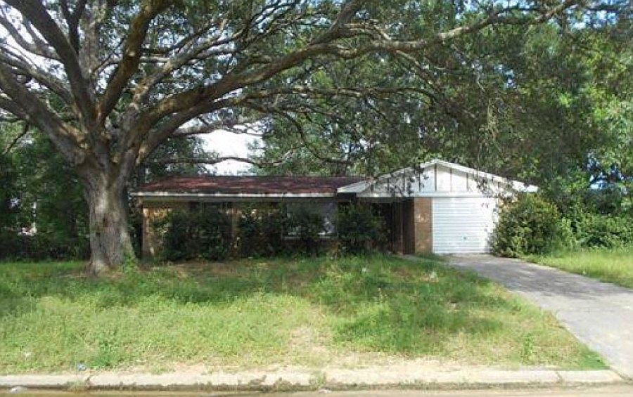 1st image of 4426 Monpellier Dr