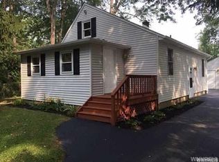 424 Irvington Dr, Amherst, NY 14228