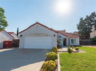 11541 Bobolink Ln, Moreno Valley, CA 92557
