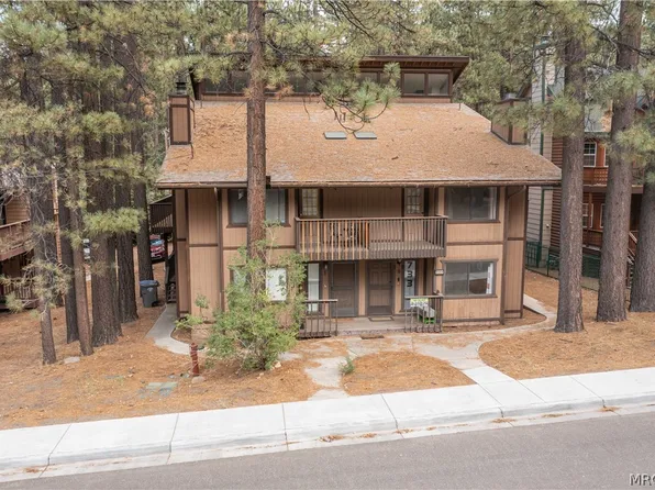 733 Summit Blvd APT 2, Big Bear Lake, CA 92315