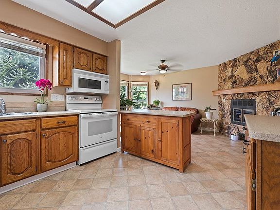 5th image of 11523 Bonson Rd