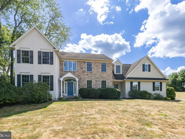 15 Patterdale Pl, Downingtown, PA 19335