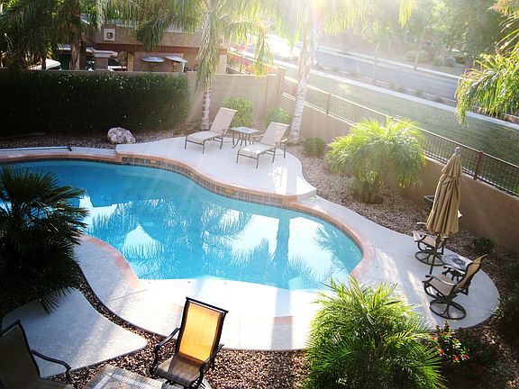 play pool w/ raised sun deck