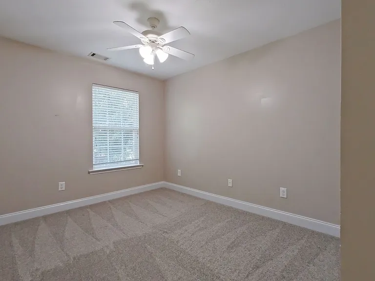 2022 Reserve Ln — Photo 10