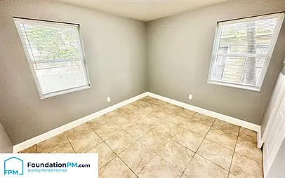 1165 Krayer St #3 — Photo 5