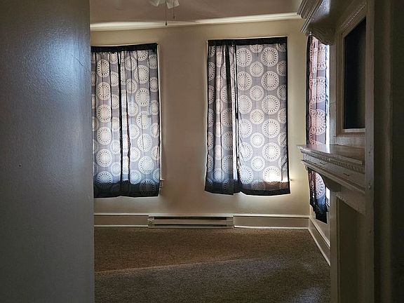 2nd image of 648 Linden Ave
