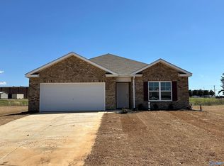 145 Ozy Dr, Athens, AL 35613