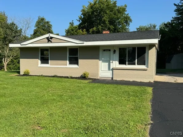 5689 Merry St, Verona, NY 13478