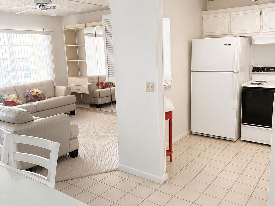 1st image of 227 Dorset F