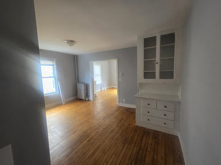 87 Lincoln St #2 — Photo 2