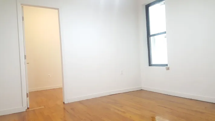 Rented by Nest Seekers International | media 8