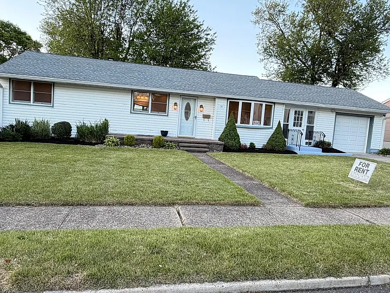 51 Macon Dr — Photo 33