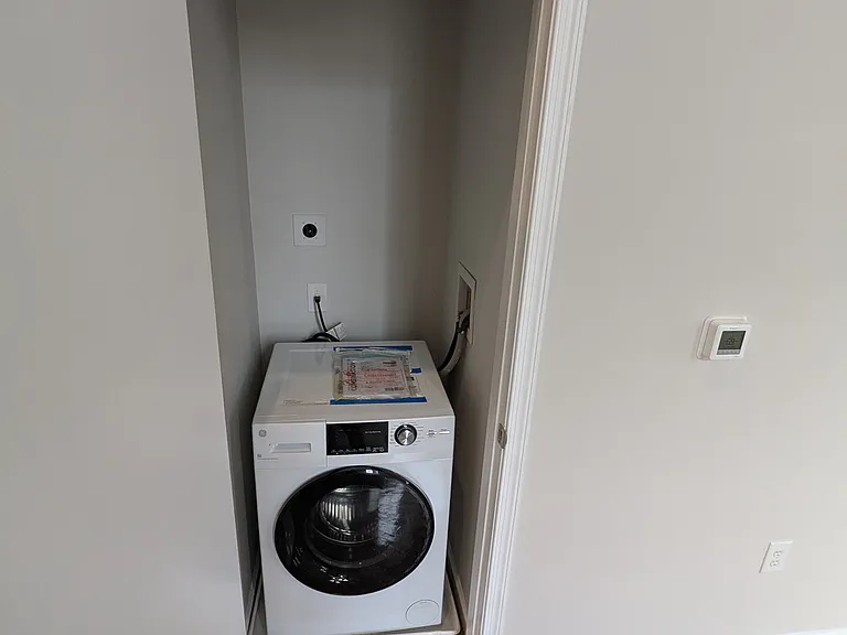 300 Cherry St #1-A — Photo 3