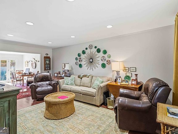 5th image of 3301 Stonecrest Ct