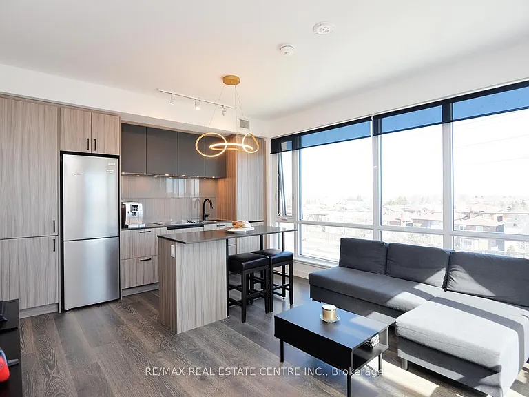 7950 Bathurst St #416 — Photo 24