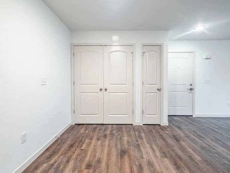 1 Bedroom at The Bend at Stone Creek Falls.