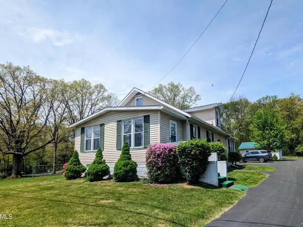 373 Brush Mountain Rd, Hollidaysburg, PA 16648