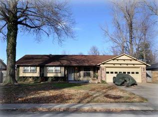 204 Henson Ave, Springdale, AR 72764